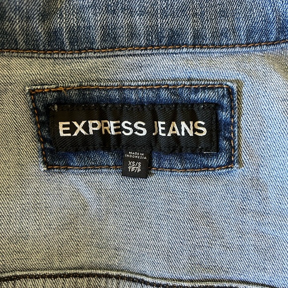 Denim jacket - Picture 10 of 12